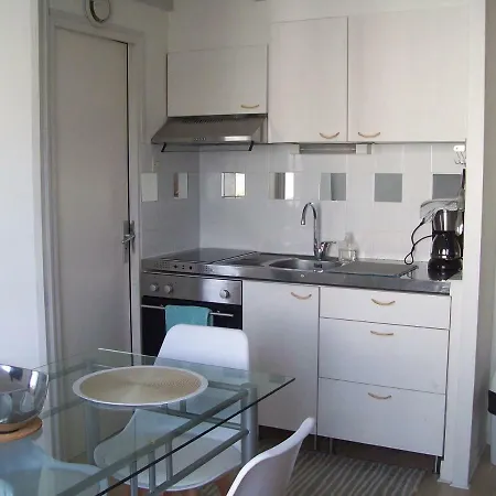 Les Remparts D'alienor Apartment