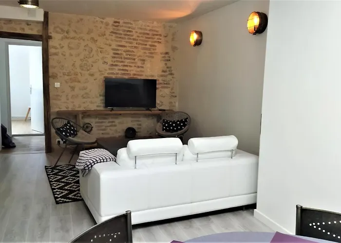 Les Remparts D'alienor *