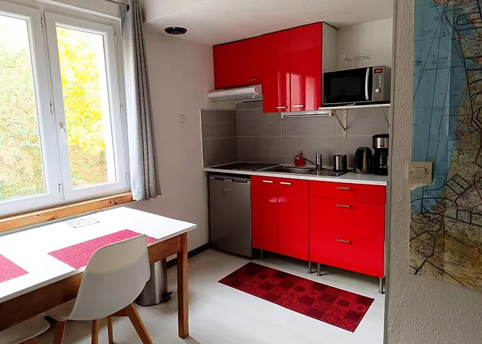 Les Remparts D'alienor Apartment