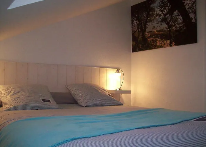 Les Remparts D'alienor Apartment *