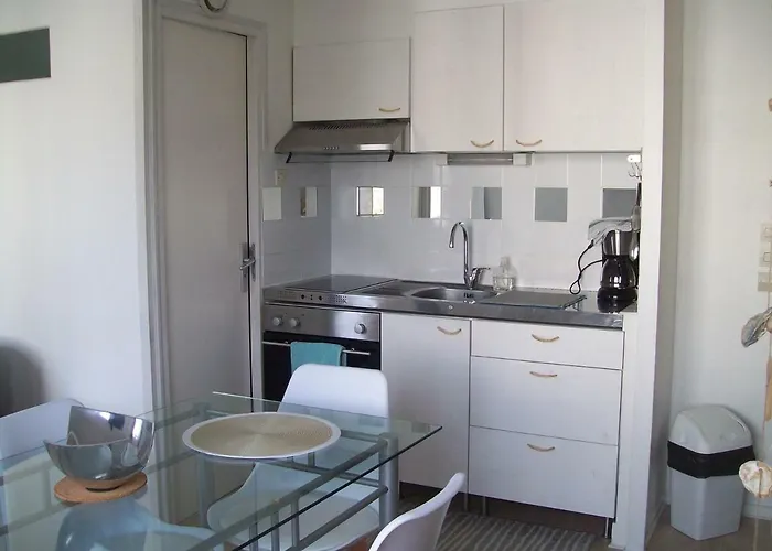 Les Remparts D'alienor Appartement